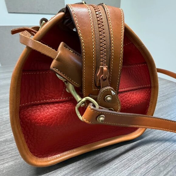 RARE Red Vintage Dooney & Bourke All Weather Leather Gladstone Bag - Picture 10 of 11